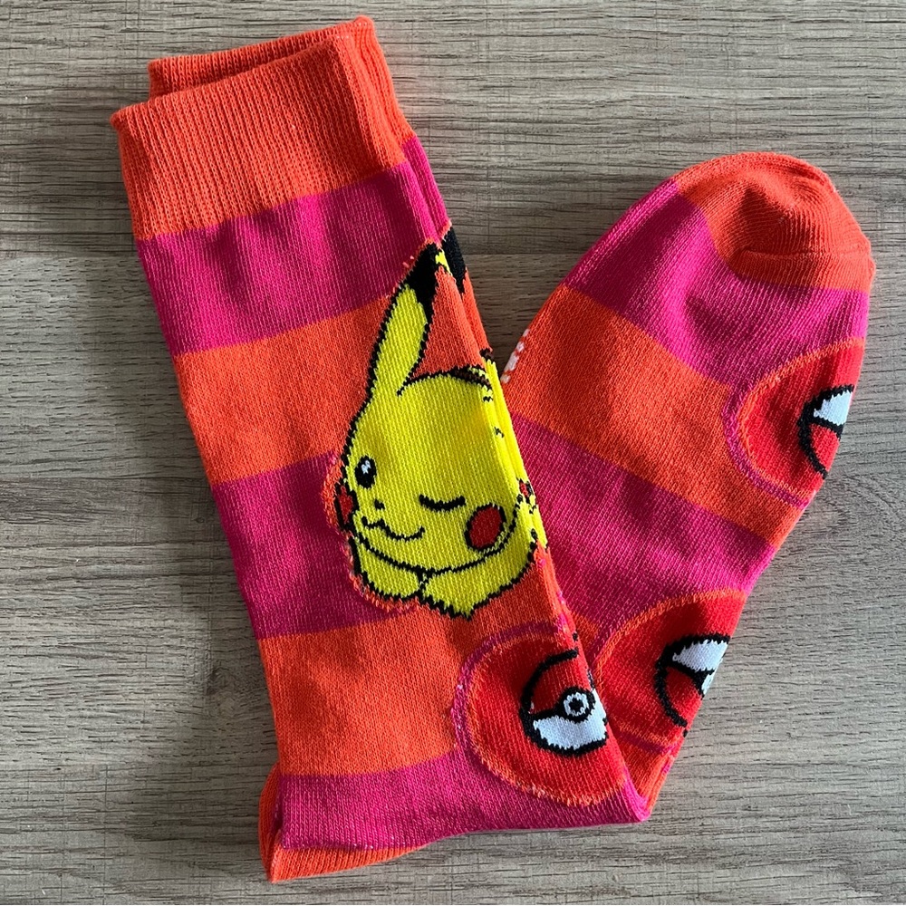 Pikachu Socks Pokemon New